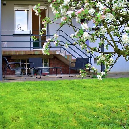 Appartement Garten-Blick-Baldeneysee à Essen Extérieur photo